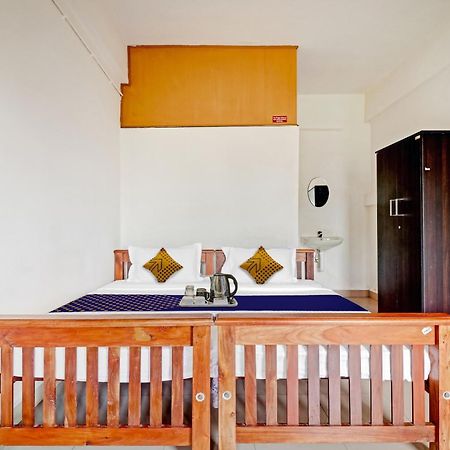 Spot On Jayesh Guest House 纳西克 外观 照片