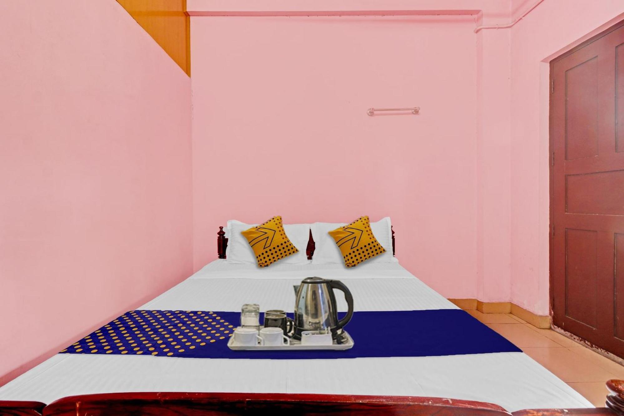 Spot On Jayesh Guest House 纳西克 外观 照片