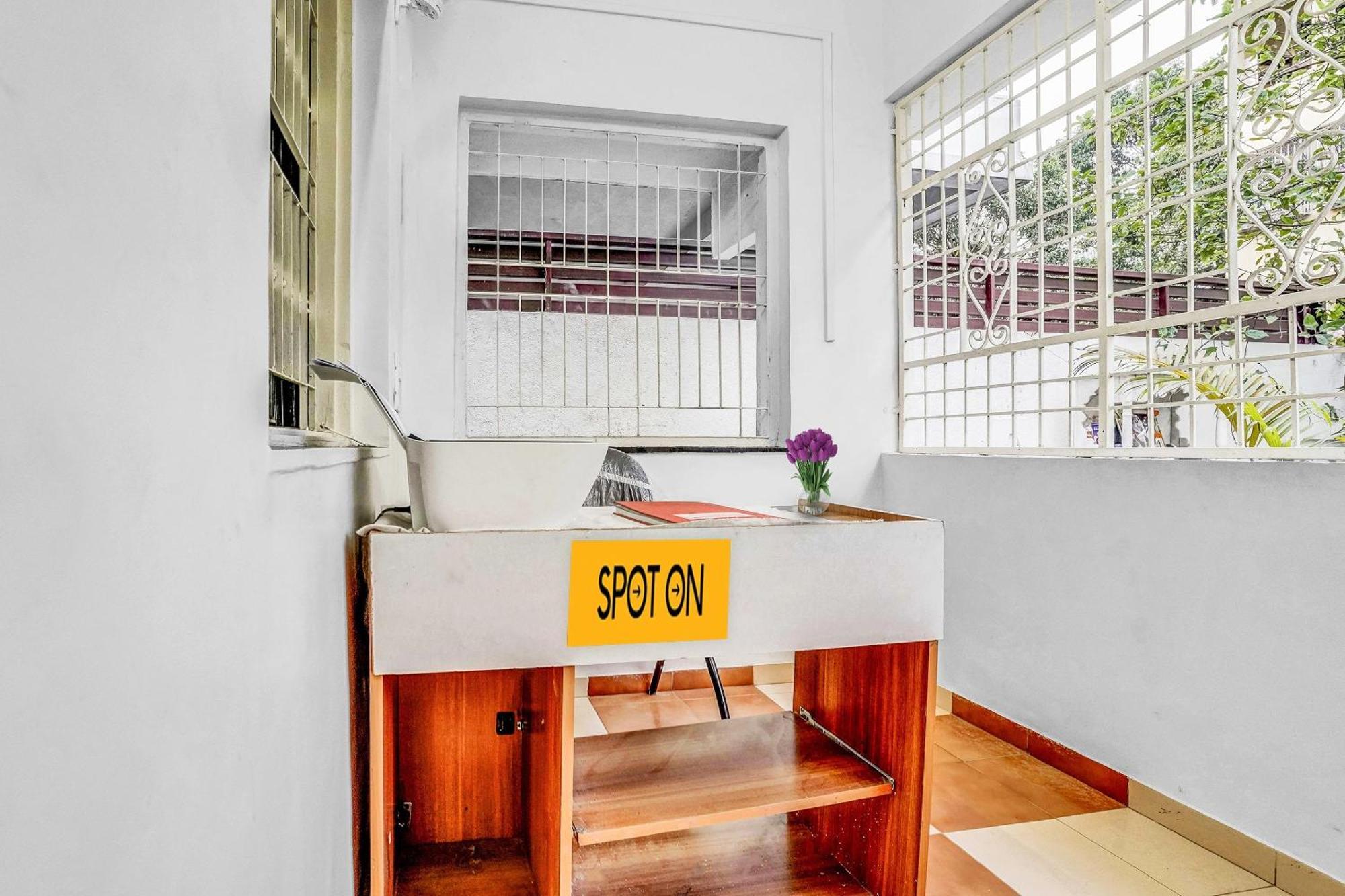 Spot On Jayesh Guest House 纳西克 外观 照片