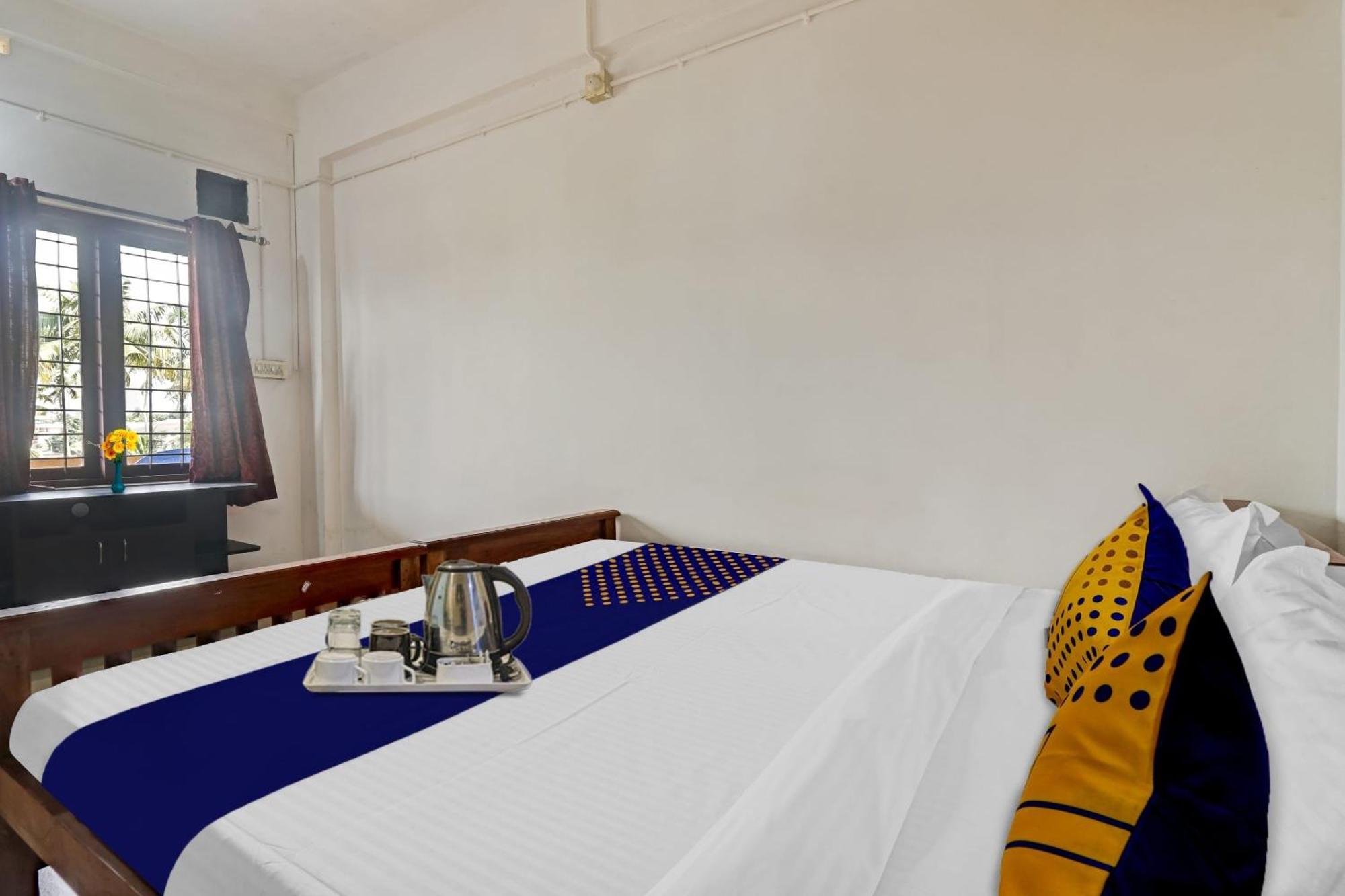 Spot On Jayesh Guest House 纳西克 外观 照片